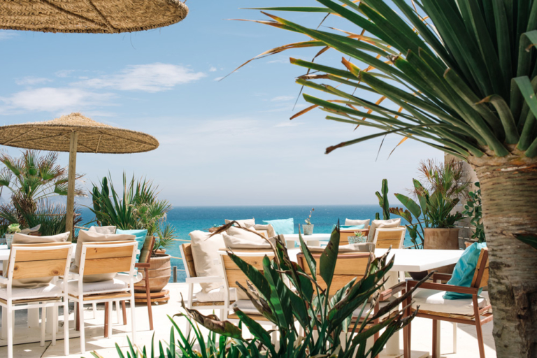 ibiza-beach-restaurant-atzar-beach